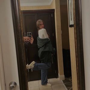 Meet your Posher, Audrey